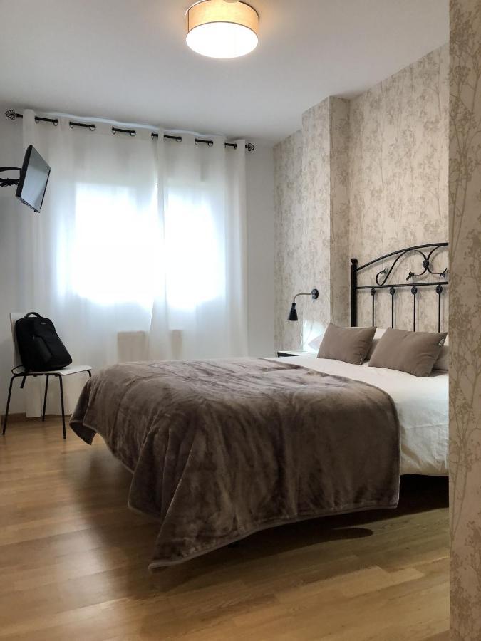 Pension 23-Vinte e Tres O Pedrouzo Extérieur photo